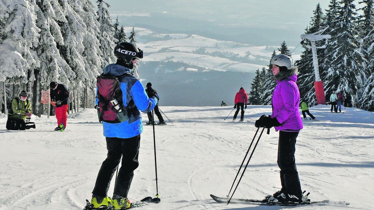 Na Černé hoře se lyžuje jako ve vrcholné sezoně